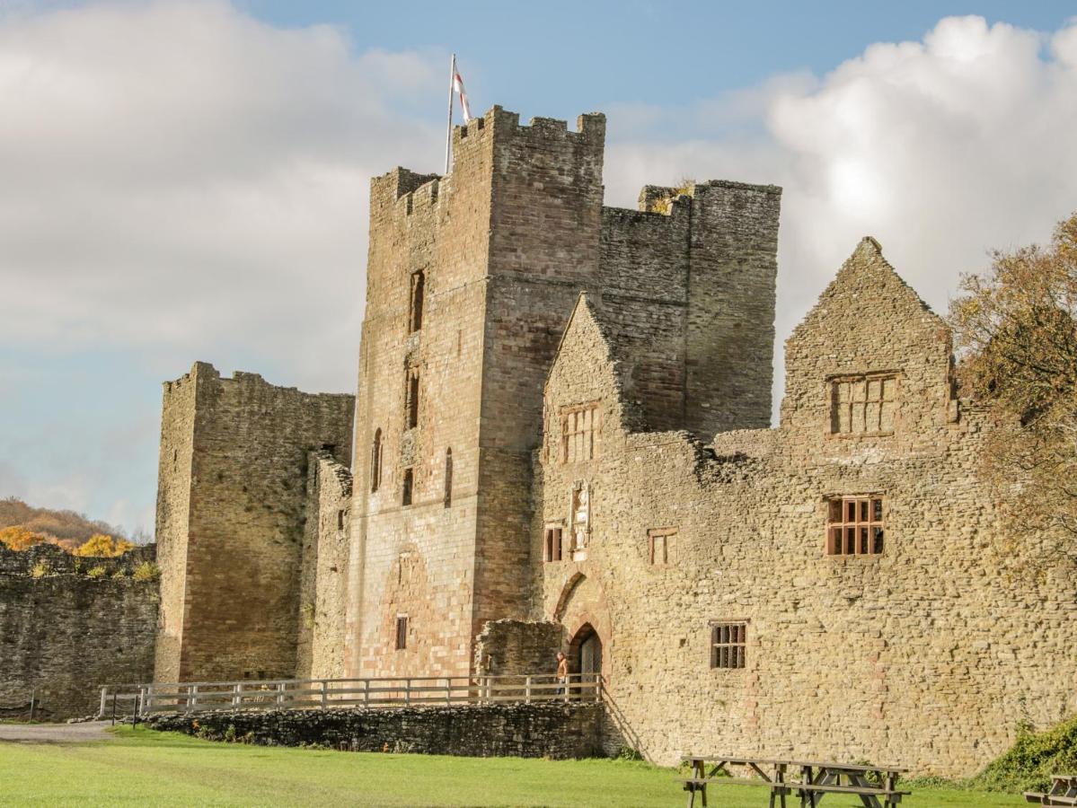 138C Old Star & Garter Mews Lägenhet Ludlow Exteriör bild